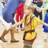 zabawy-taneczne-na-balu-karnawalowym