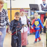 zabawy-taneczne-na-balu-karnawalowym