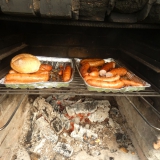 kielbaski-na-grillu