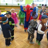 dzieci-na-balu
